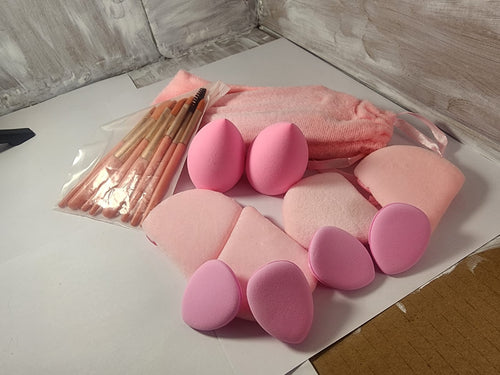 32-Piece Professional Makeup Brush Set with Luxury Storage Bag